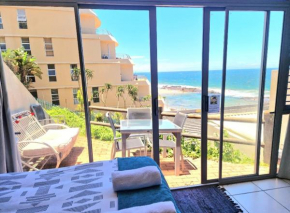 Celestial Shore - Opposite the beach, 10 mins from Airport